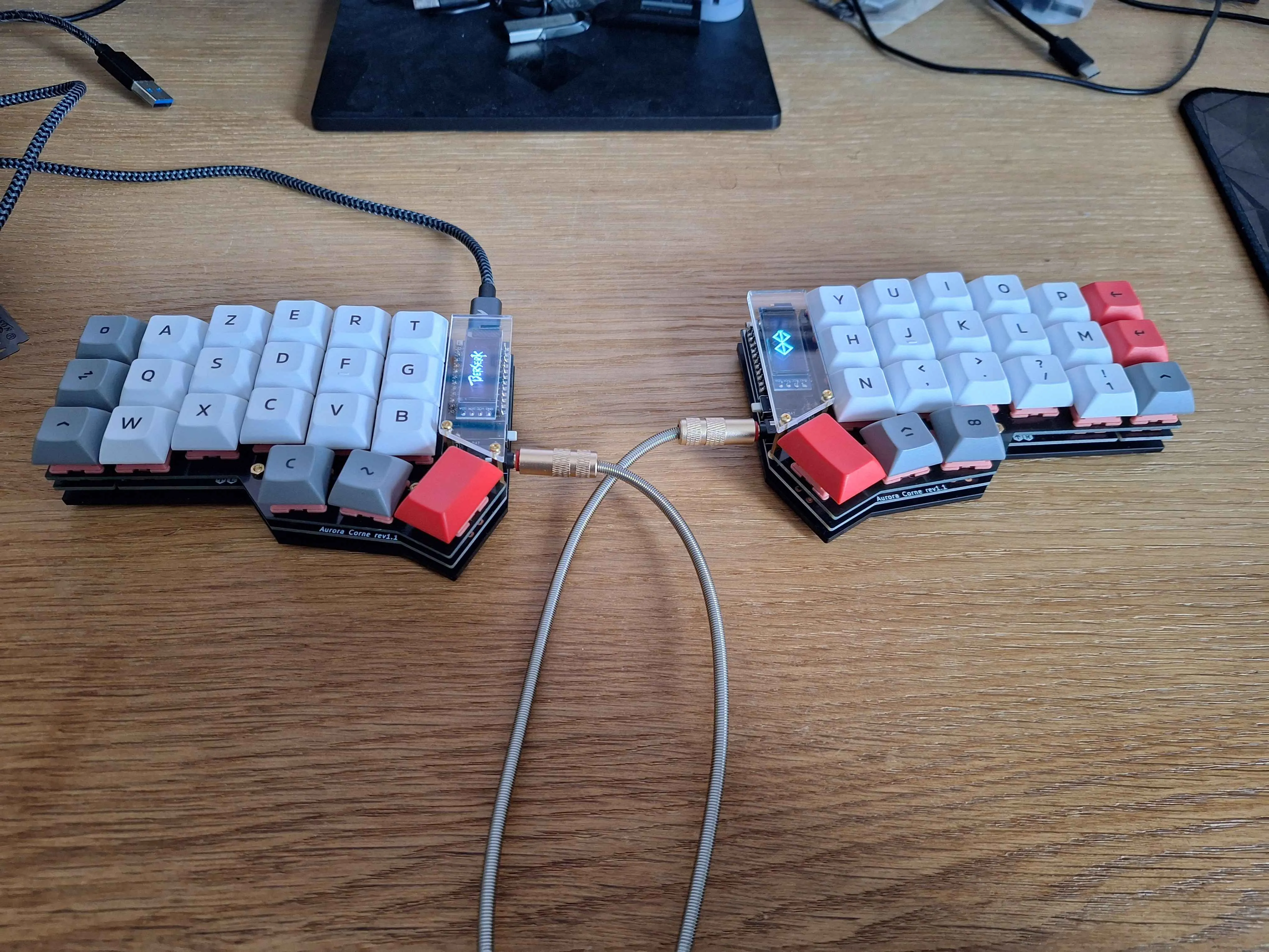 The assembled and functional Corne Keyboard